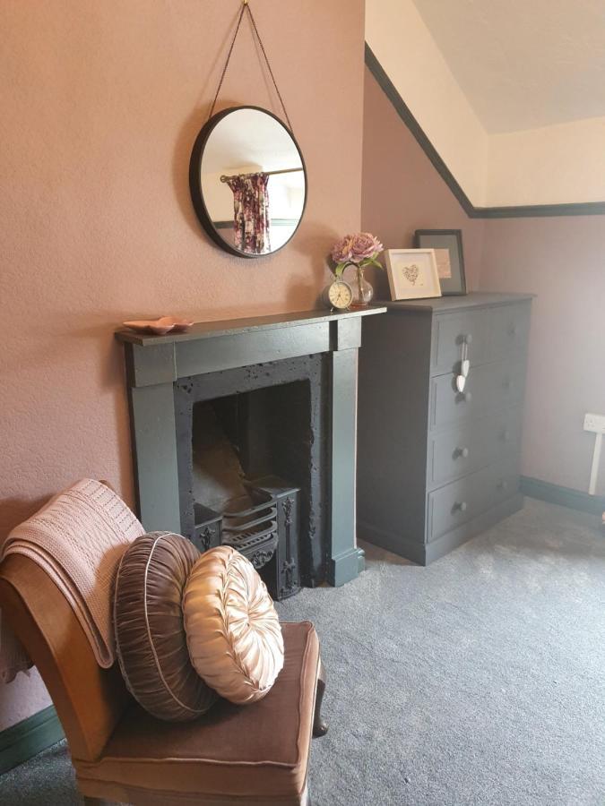 Cosy Cottage In Heart Of Llangollen Luaran gambar
